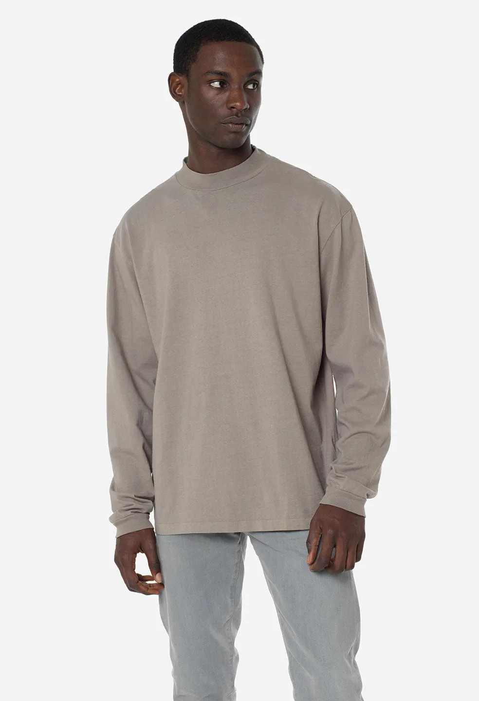 900 LS Mock Tee / Dust