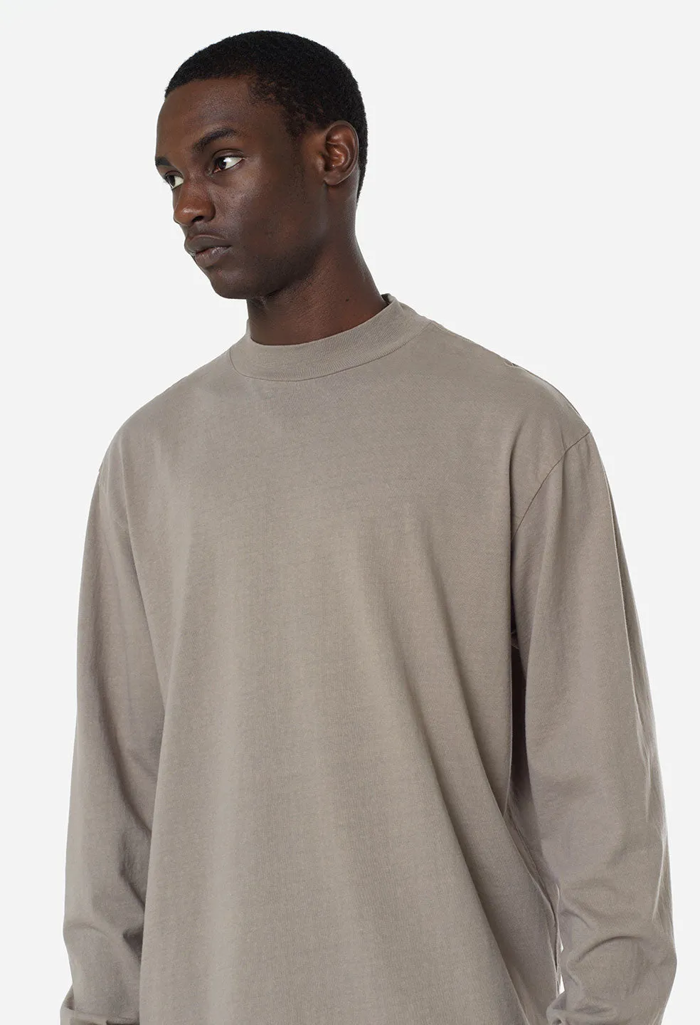 900 LS Mock Tee / Dust