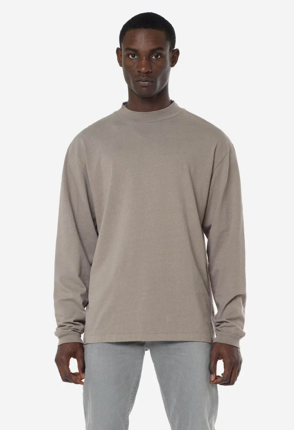 900 LS Mock Tee / Dust